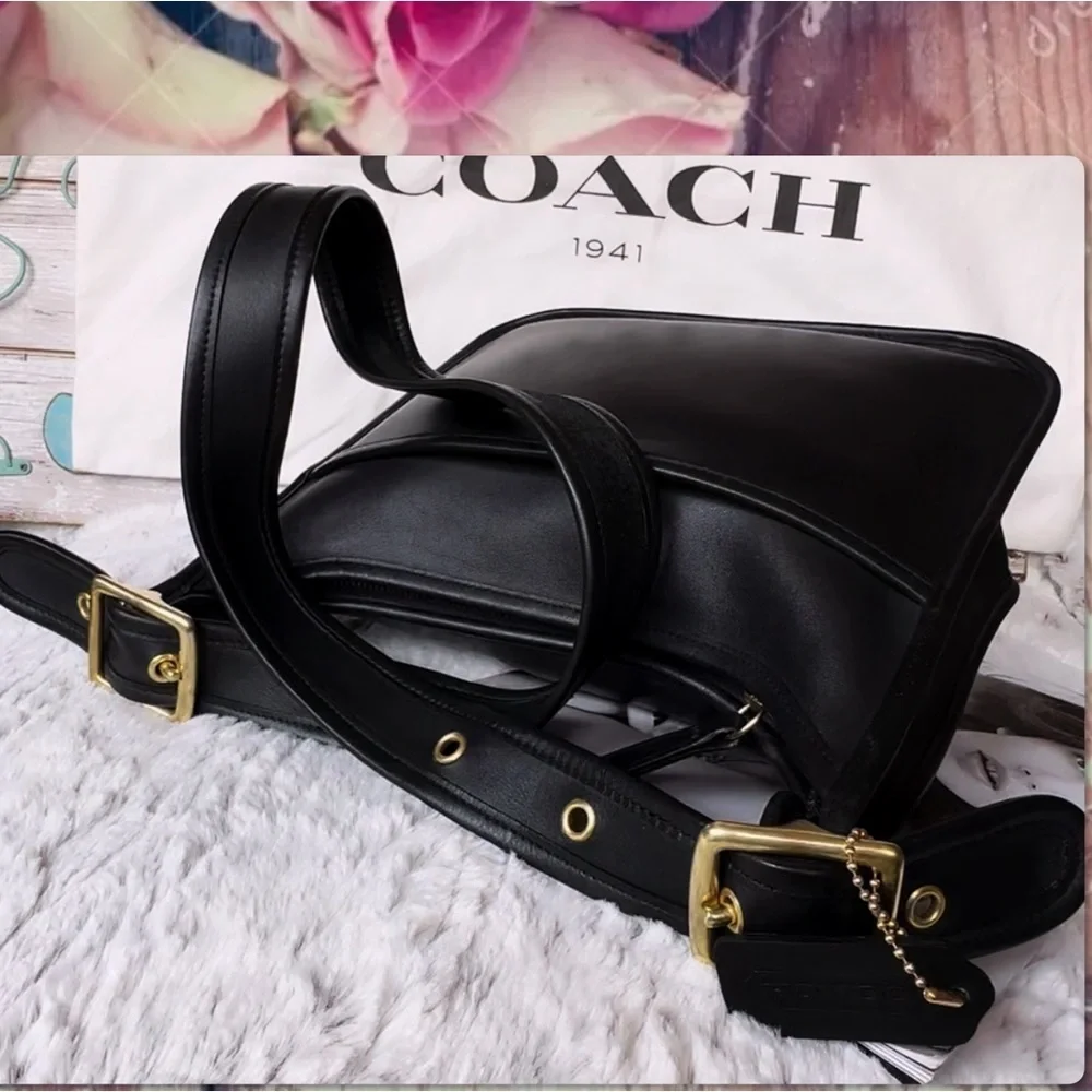 VINTAGE COACH LEGACY ZIP BLACK CROSSBODY BAG 9966